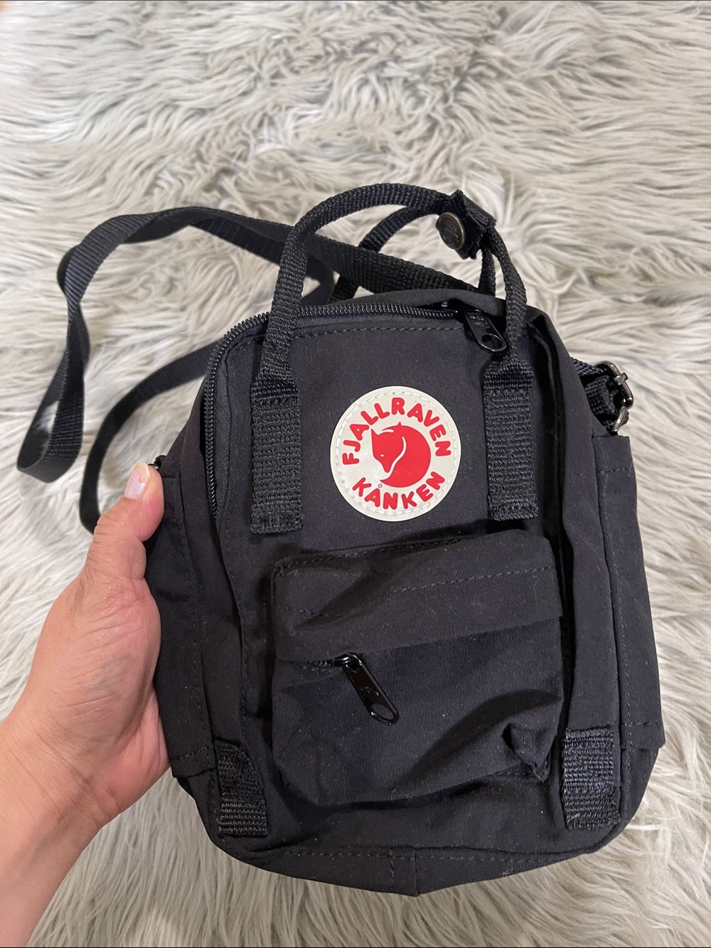 Fjallraven Black Mini Kånken Belt/Shoulder Bag with Red Logo - Picture 3 of 7